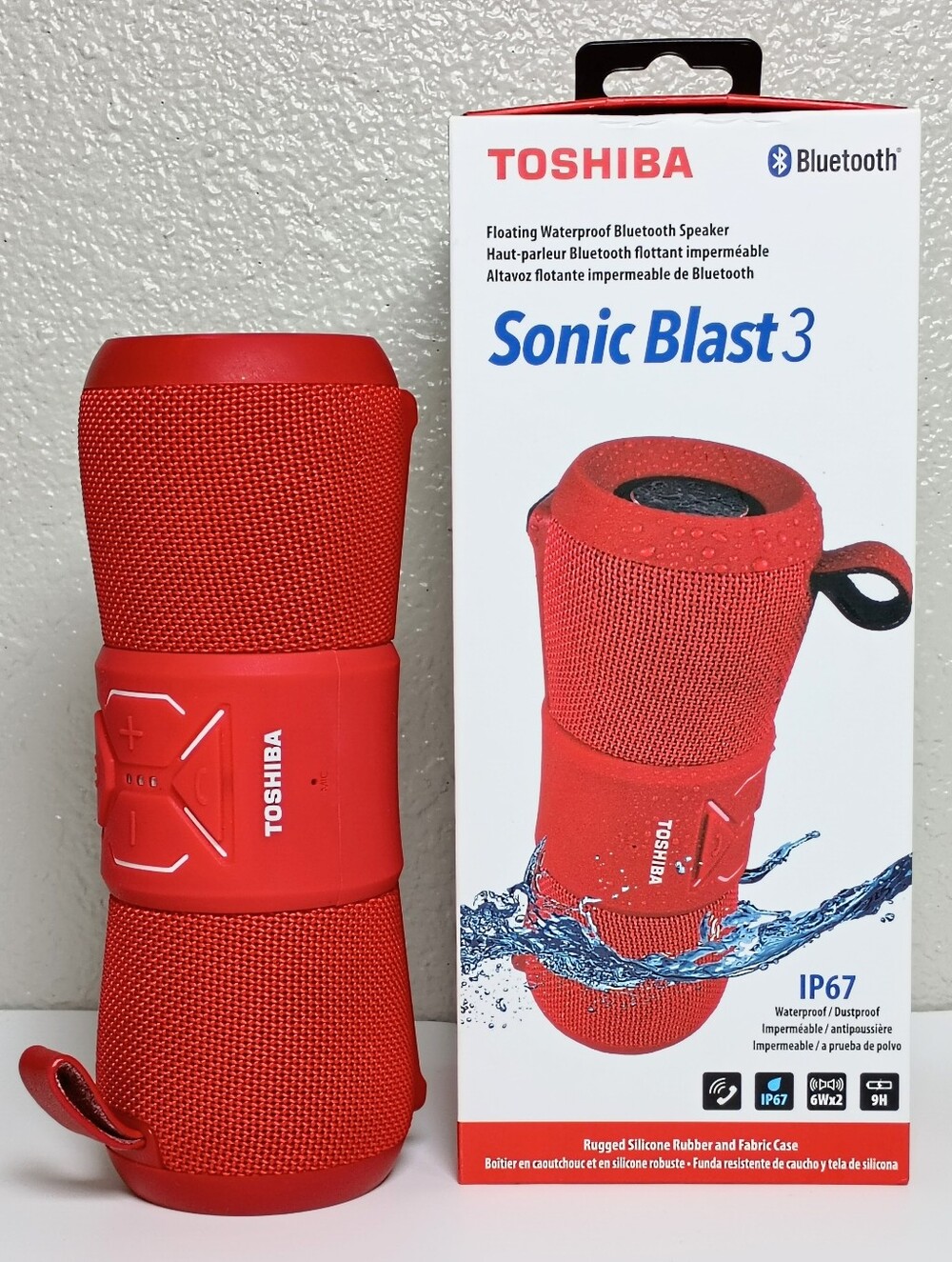 TOSHIBA Speaker Waterproof Bluetooth NEW NWT Portable Audio Red Original Package